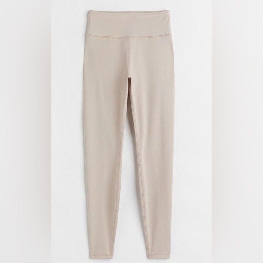 Aritzia TNA beige leggings